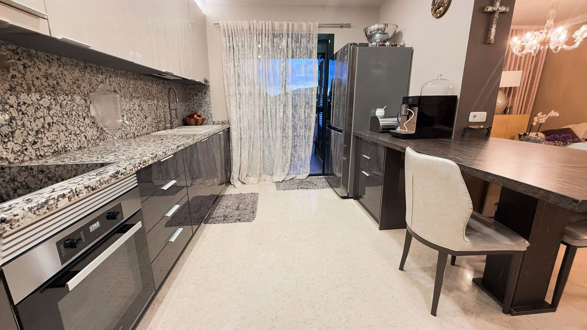 Benahavis apartment 5 Bedrooms