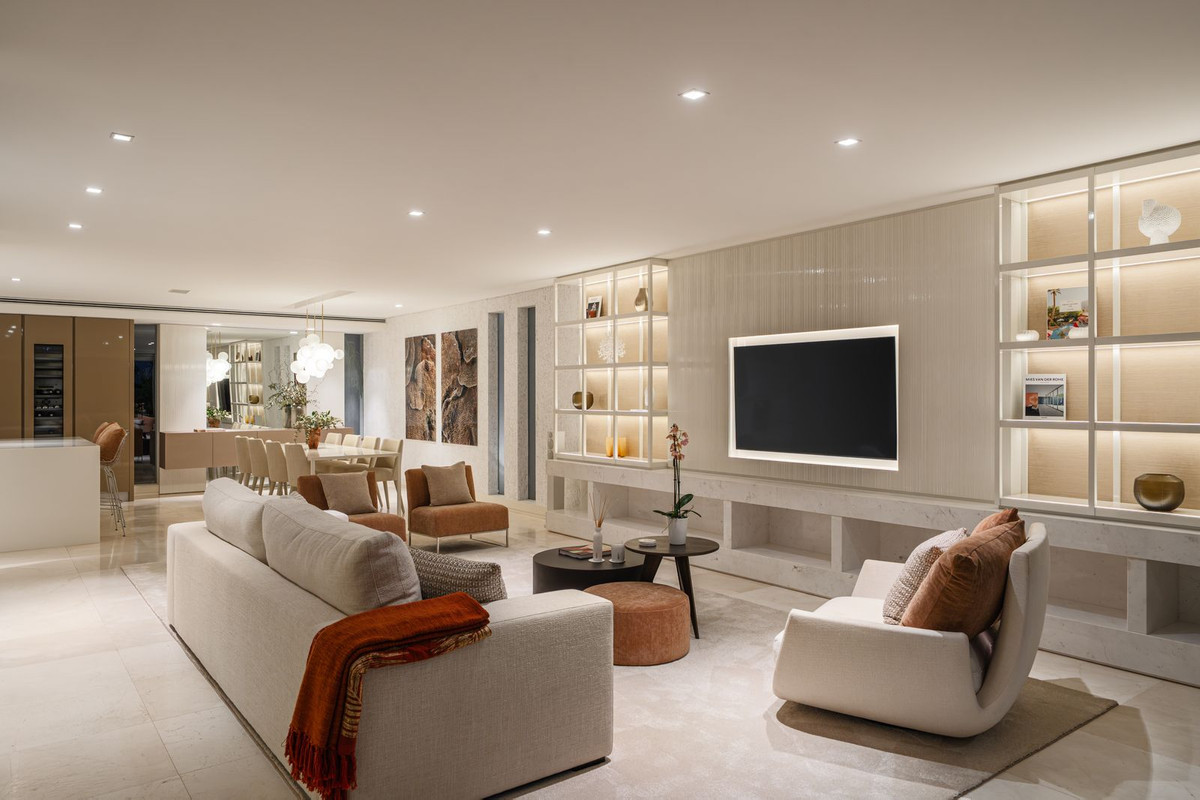 luxo-estate-6 Marbella Golden Mile Marbella villa 4 Bedrooms