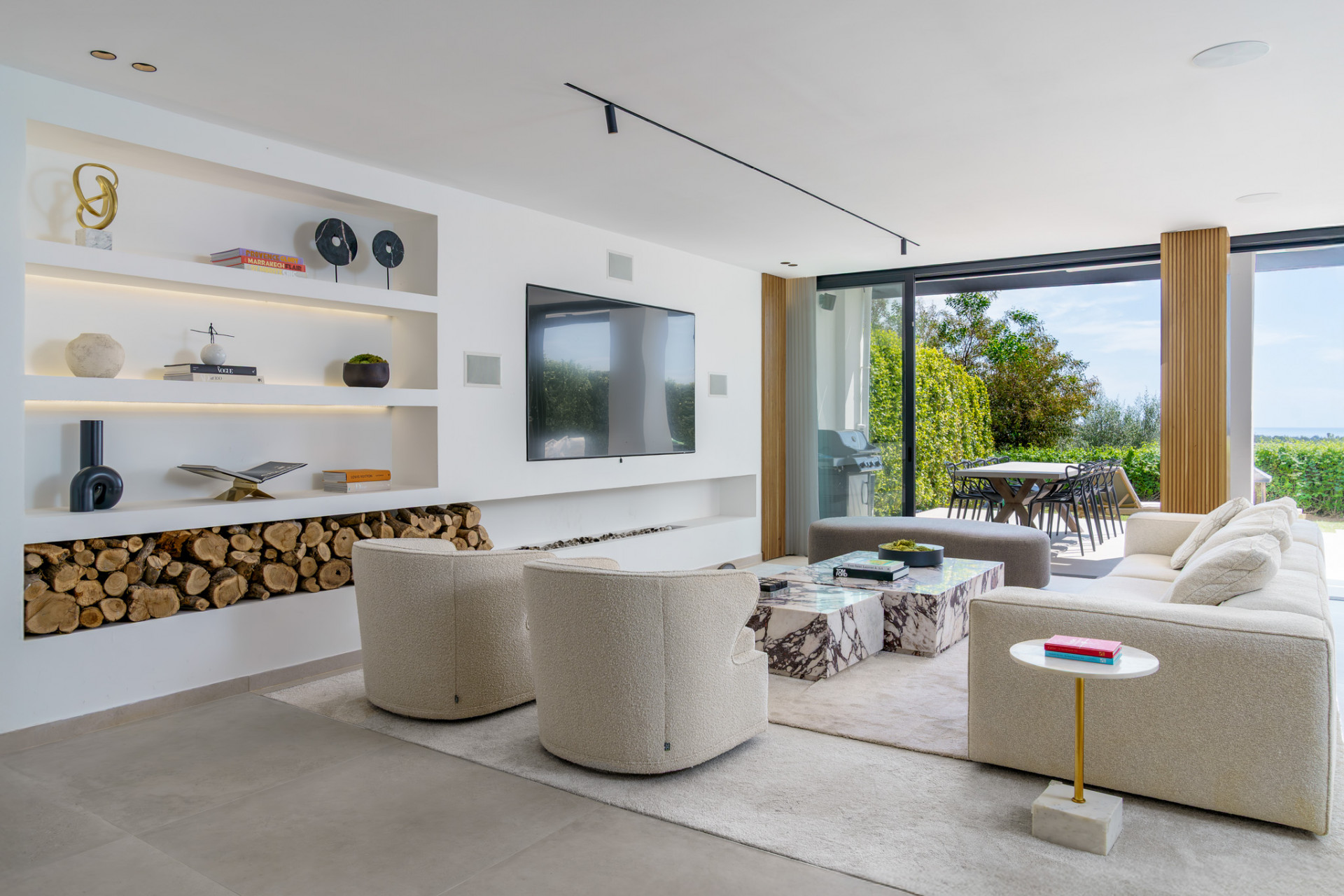luxo-estate-6 La Quinta Benahavis townhouse 4 Bedrooms