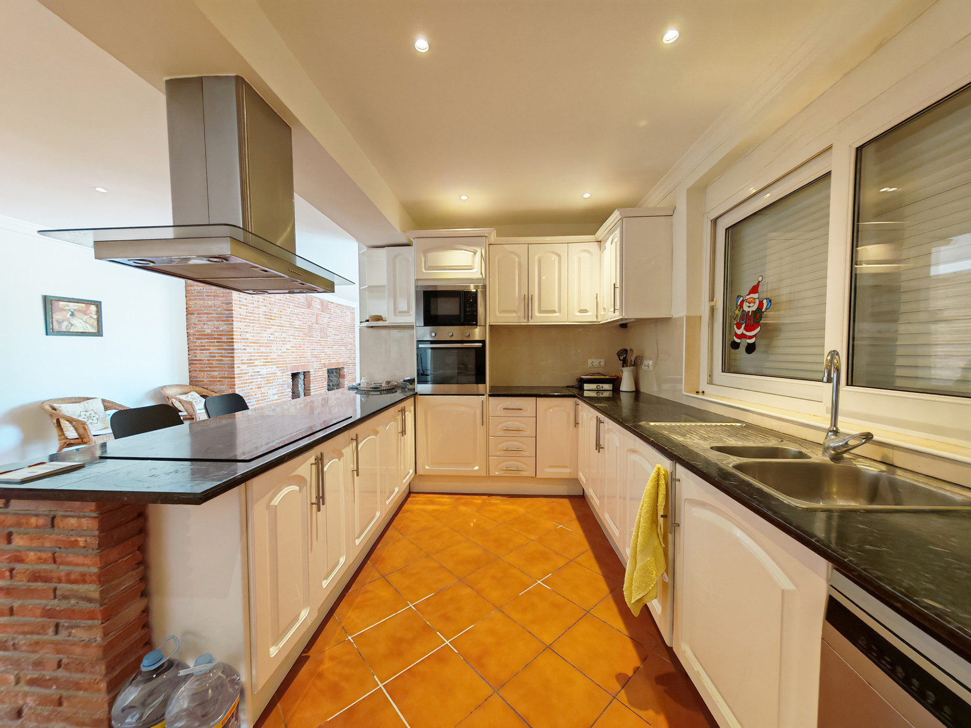 Marbesa Marbella villa 5 Bedrooms
