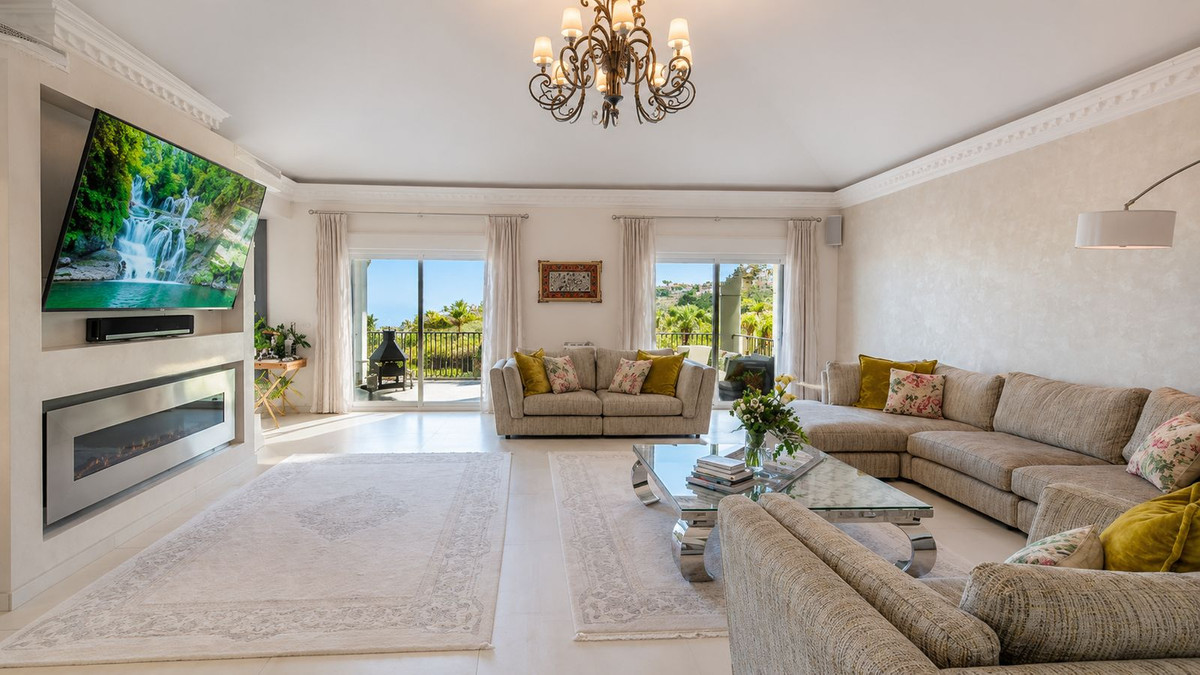 Benahavis villa 5 Bedrooms