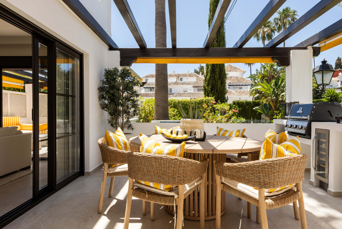 Nueva Andalucia Marbella apartment 3 Bedrooms