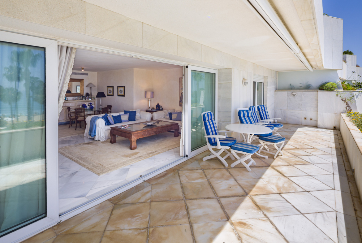 Puerto Banus Marbella penthouse 4 Bedrooms