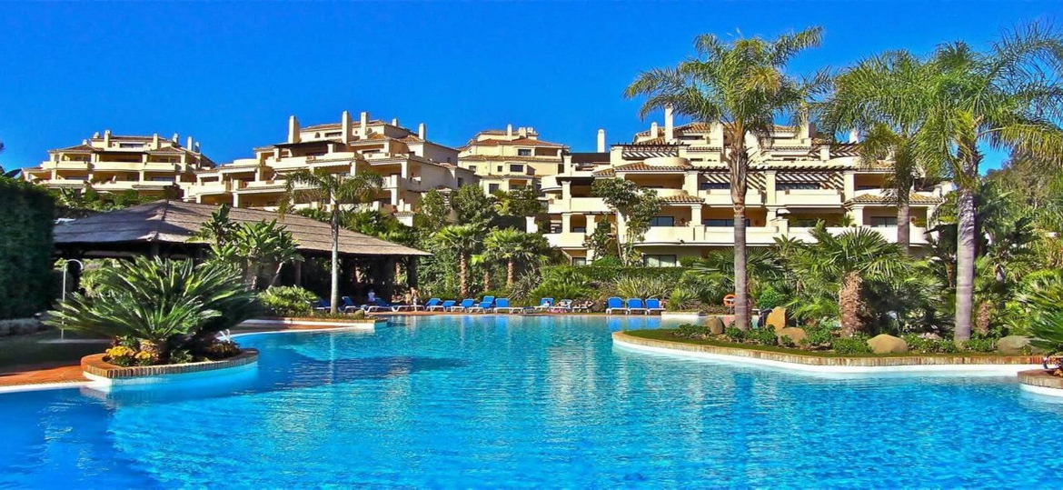 Benahavis penthouse 4 Bedrooms