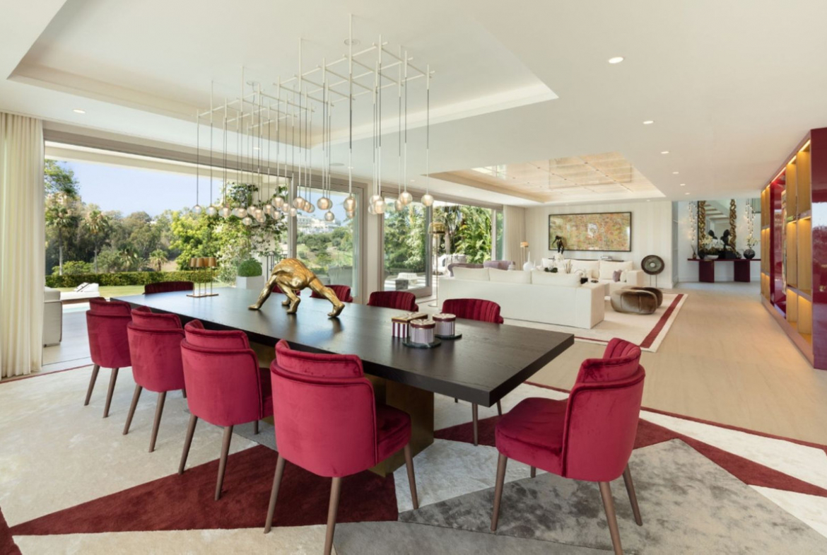Nueva Andalucia Marbella villa 6 Bedrooms