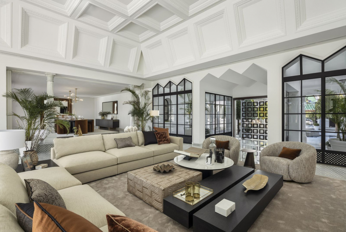Nueva Andalucia Marbella villa 12 Bedrooms