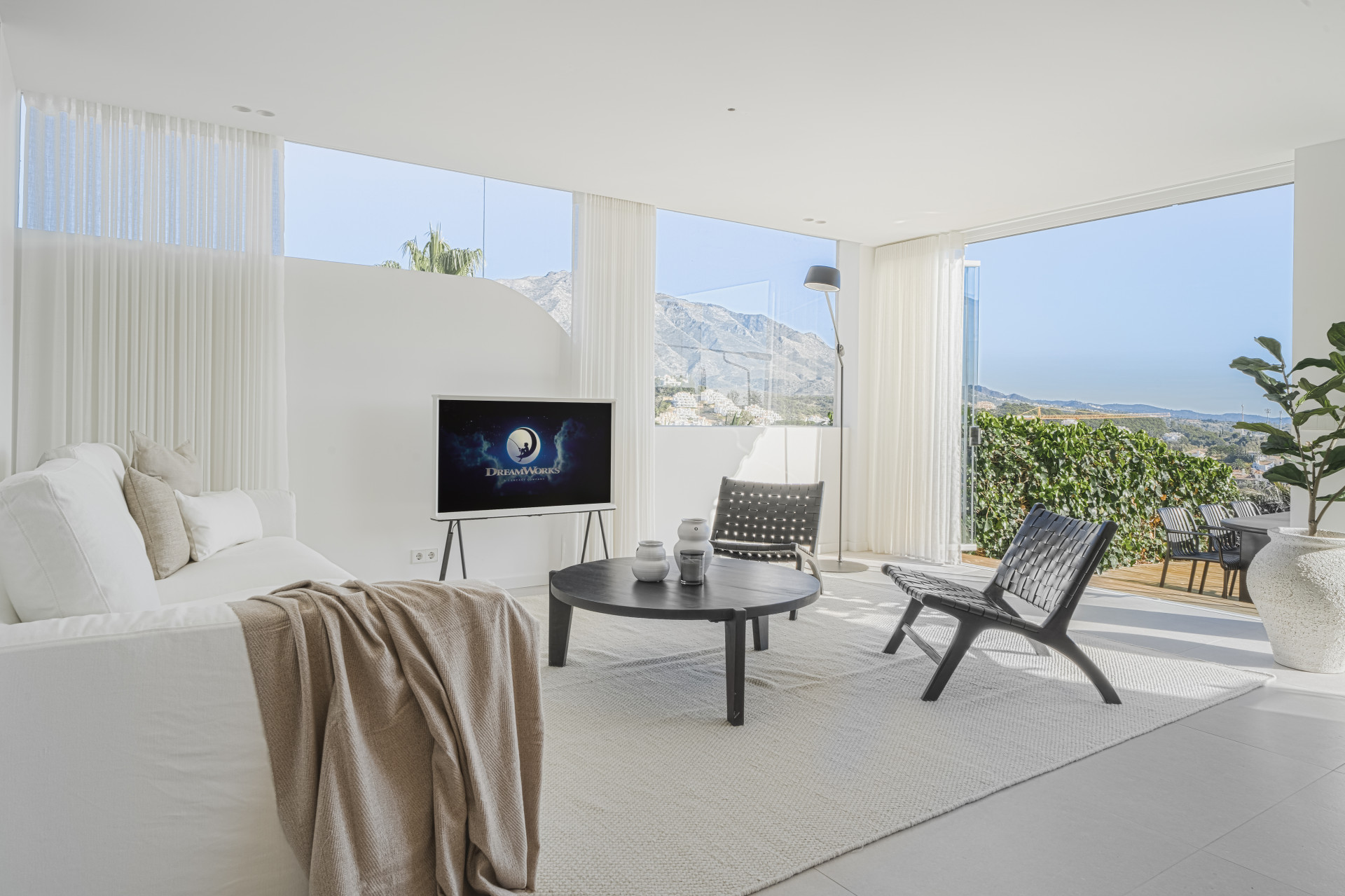 Nueva Andalucia Marbella apartment 3 Bedrooms