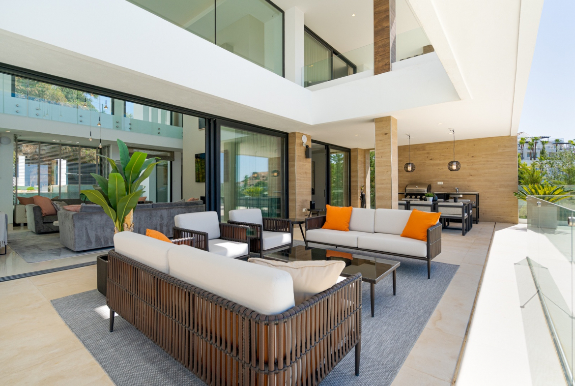 La Alqueria Benahavis villa 5 Bedrooms