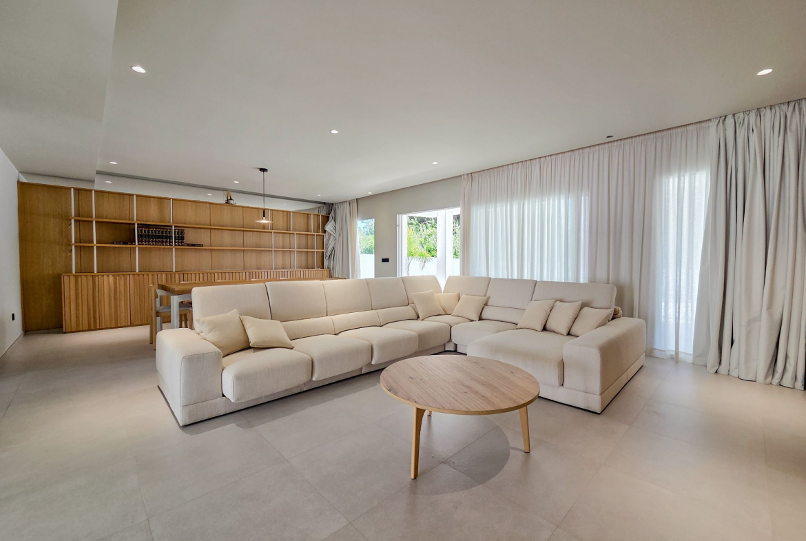 Marbella villa 4 Bedrooms