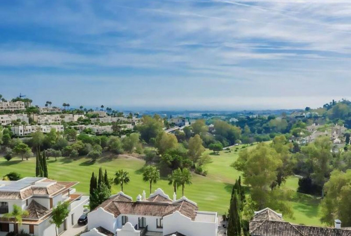 La Quinta Benahavis penthouse 3 Bedrooms
