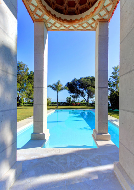Marbella villa 6 Bedrooms