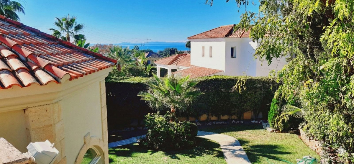 El Rosario Marbella villa 5 Bedrooms