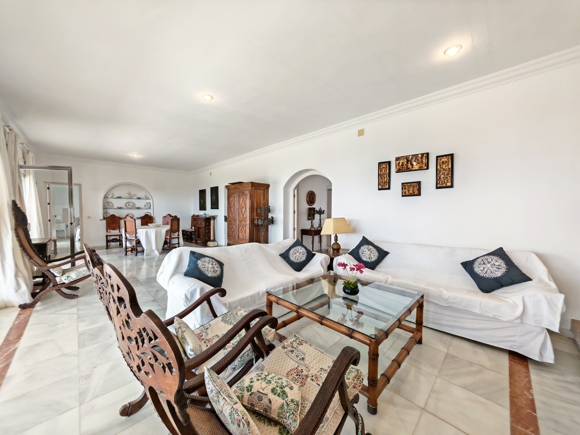 Guadalmina Baja San Pedro Alcantara villa 4 Bedrooms