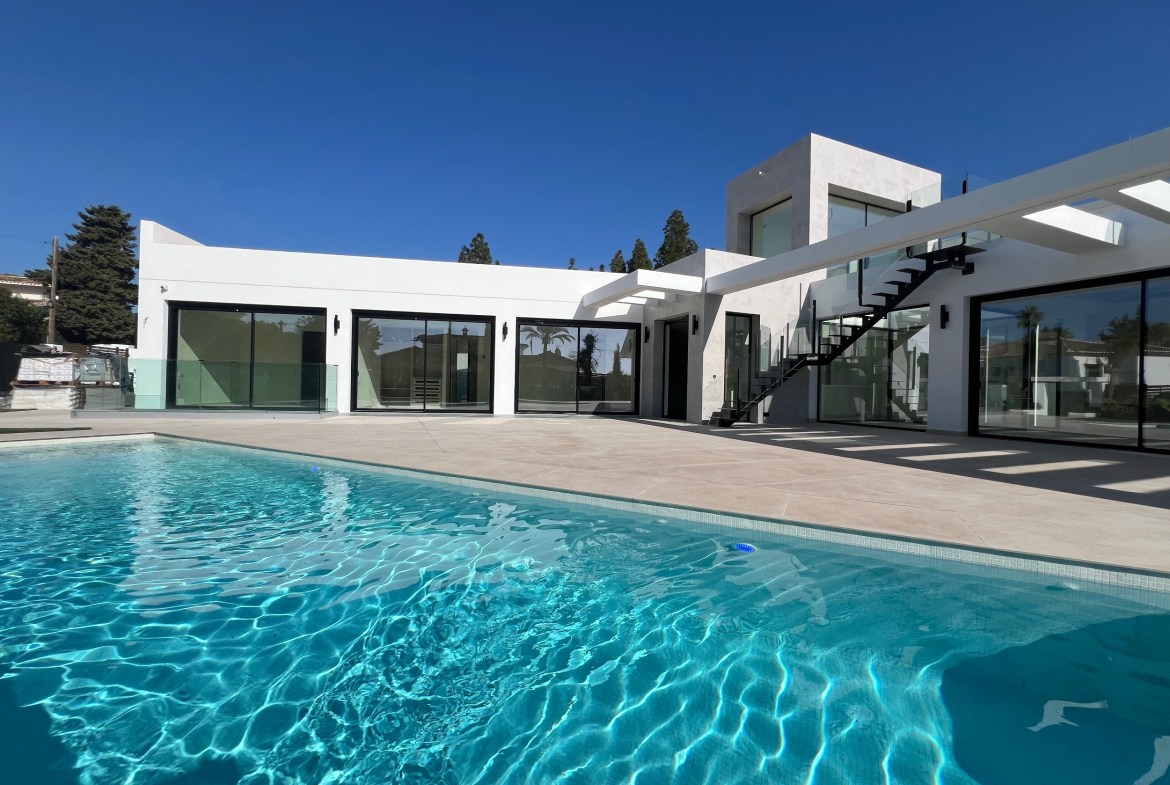 Las Lagunas de Mijas villa 5 Bedrooms