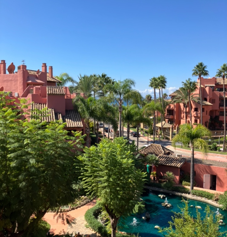 Estepona apartment 3 Bedrooms