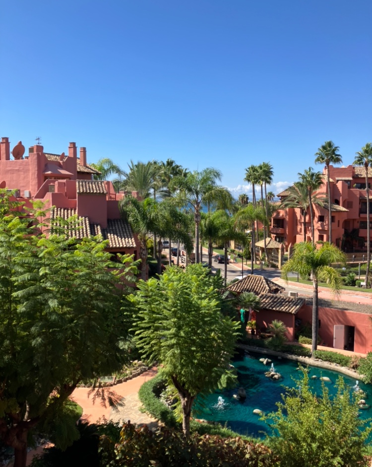 Estepona apartment 3 Bedrooms