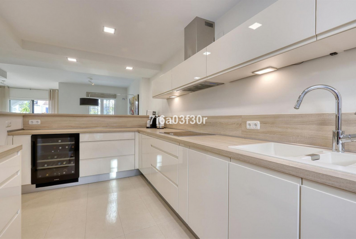 Marbella townhouse 4 Bedrooms