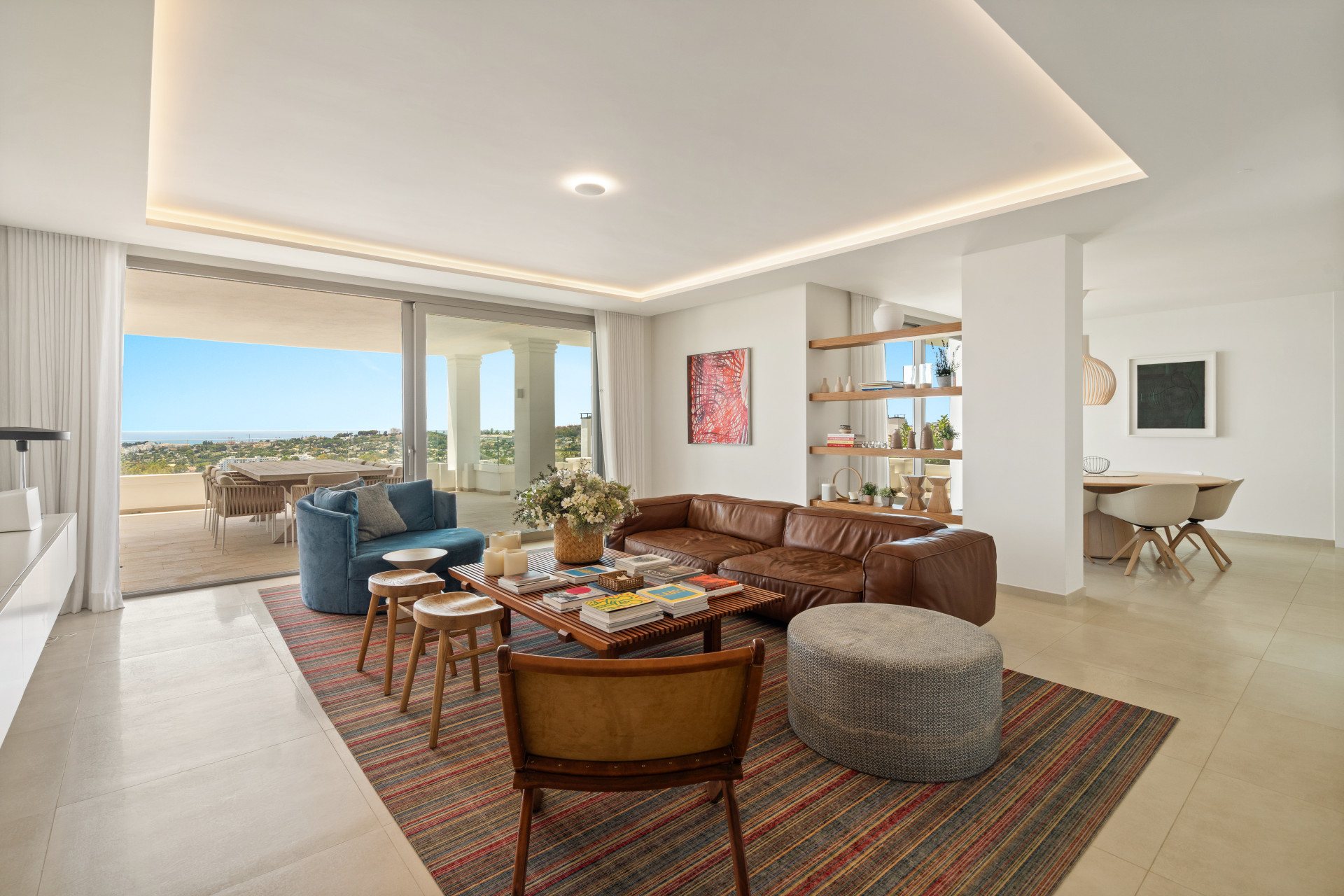 luxo-estate-6 Nueva Andalucia Marbella apartment 5 Bedrooms
