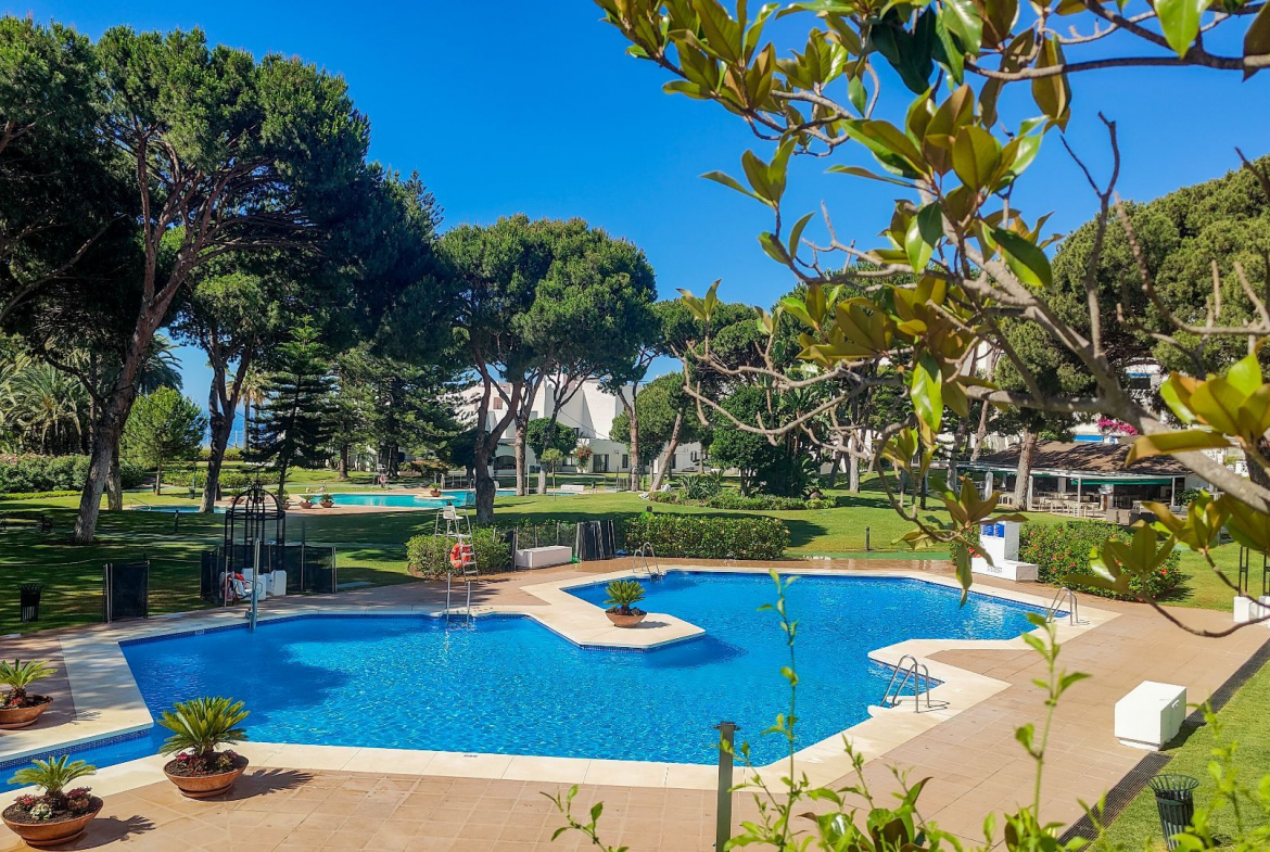 Nueva Andalucia Marbella apartment 3 Bedrooms