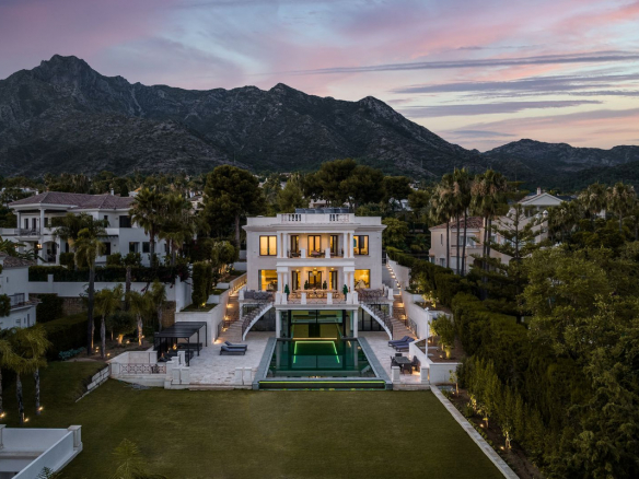 Marbella Golden Mile Marbella villa 8 Bedrooms