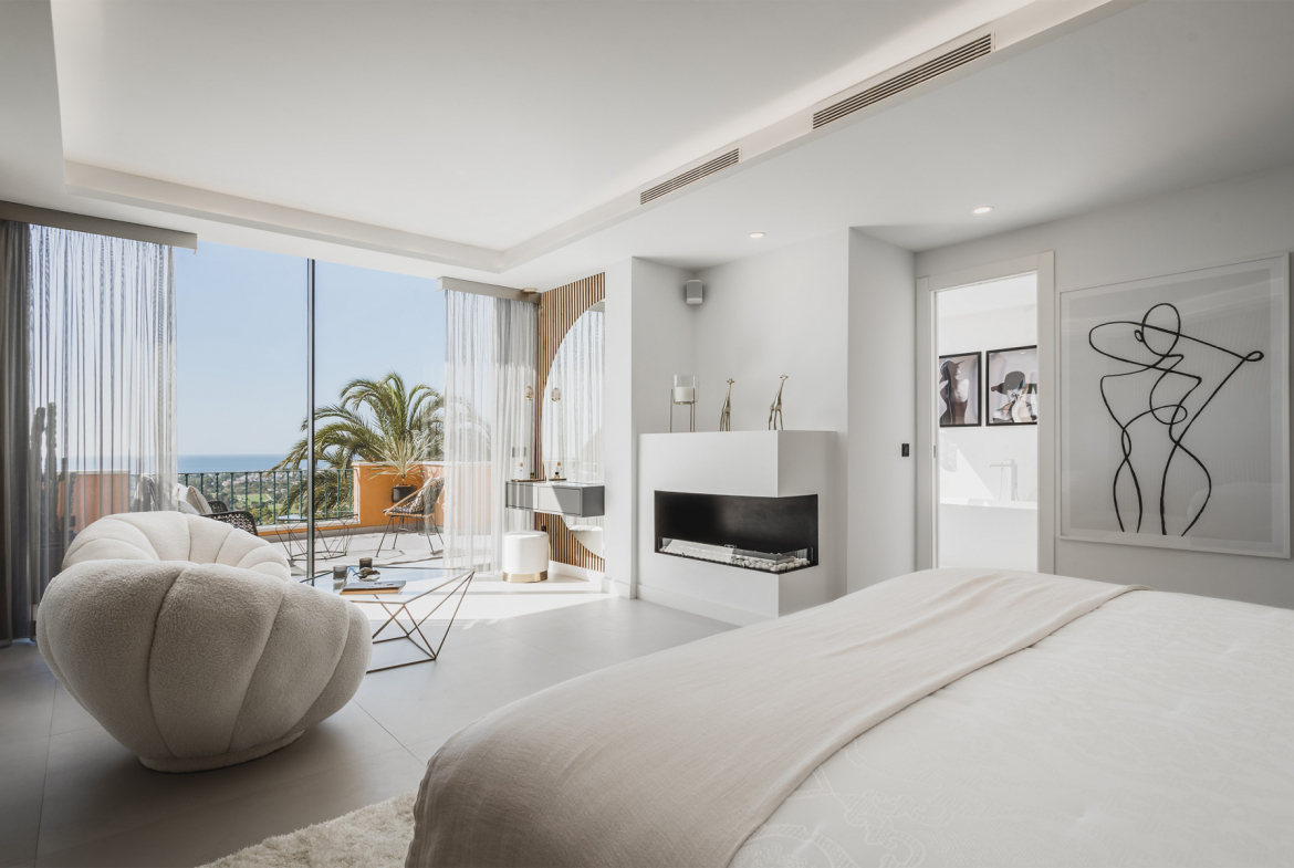Nueva Andalucia Marbella penthouse 3 Bedrooms