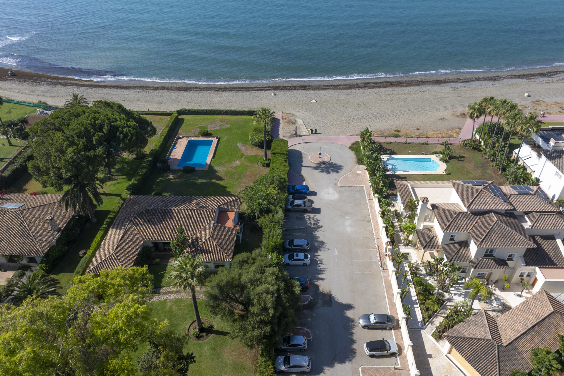 Estepona villa 5 Bedrooms