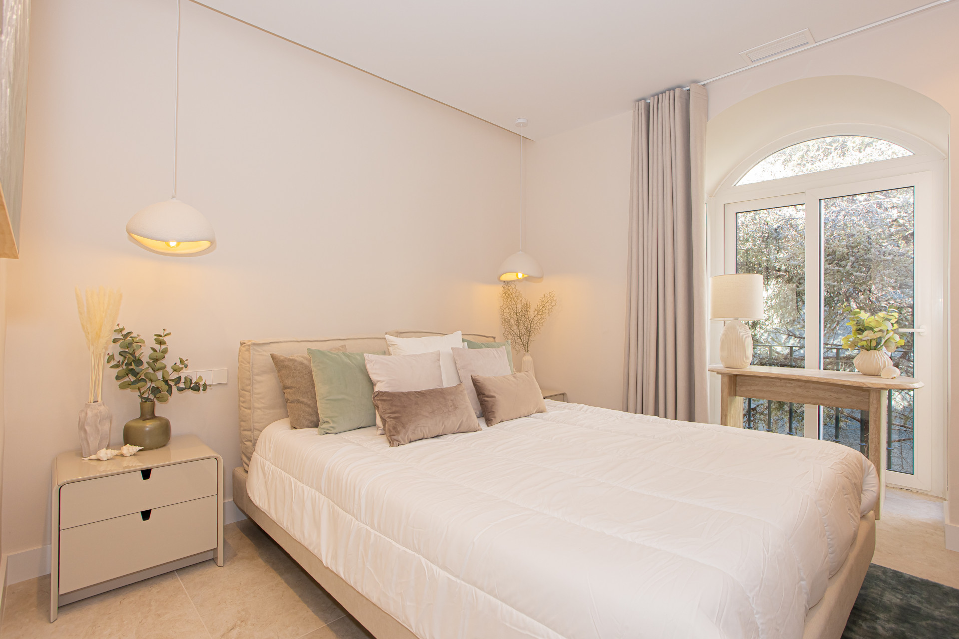Nueva Andalucia Marbella penthouse 4 Bedrooms