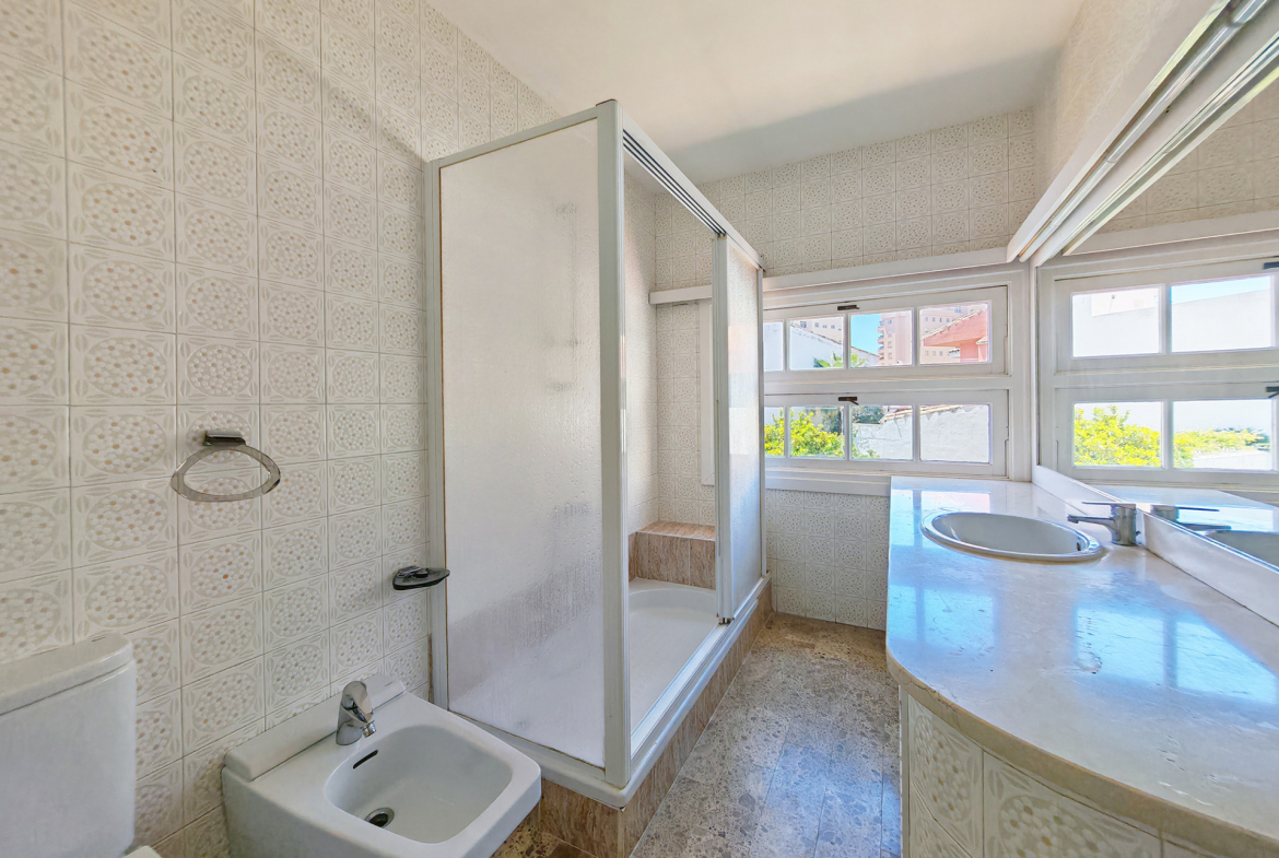 Fuengirola villa 4 Bedrooms