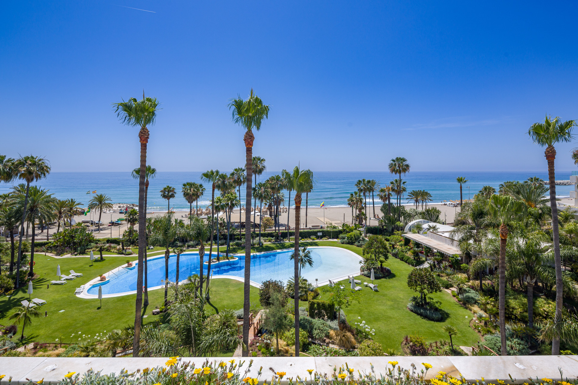 Puerto Banus Marbella penthouse 4 Bedrooms
