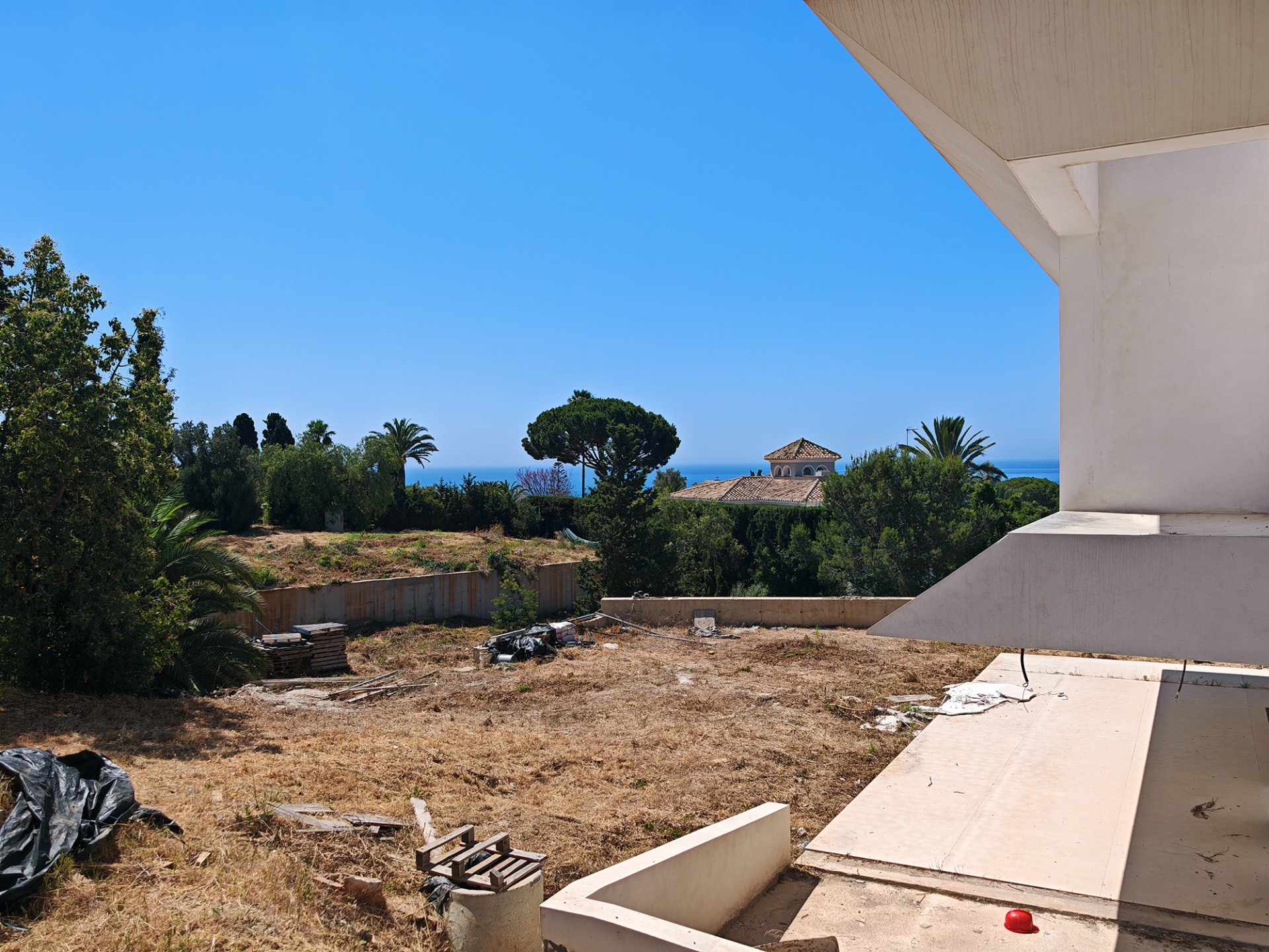 Las Chapas Marbella villa 6 Bedrooms
