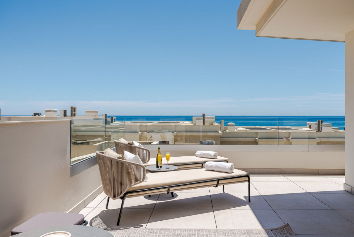 Estepona apartment 3 Bedrooms