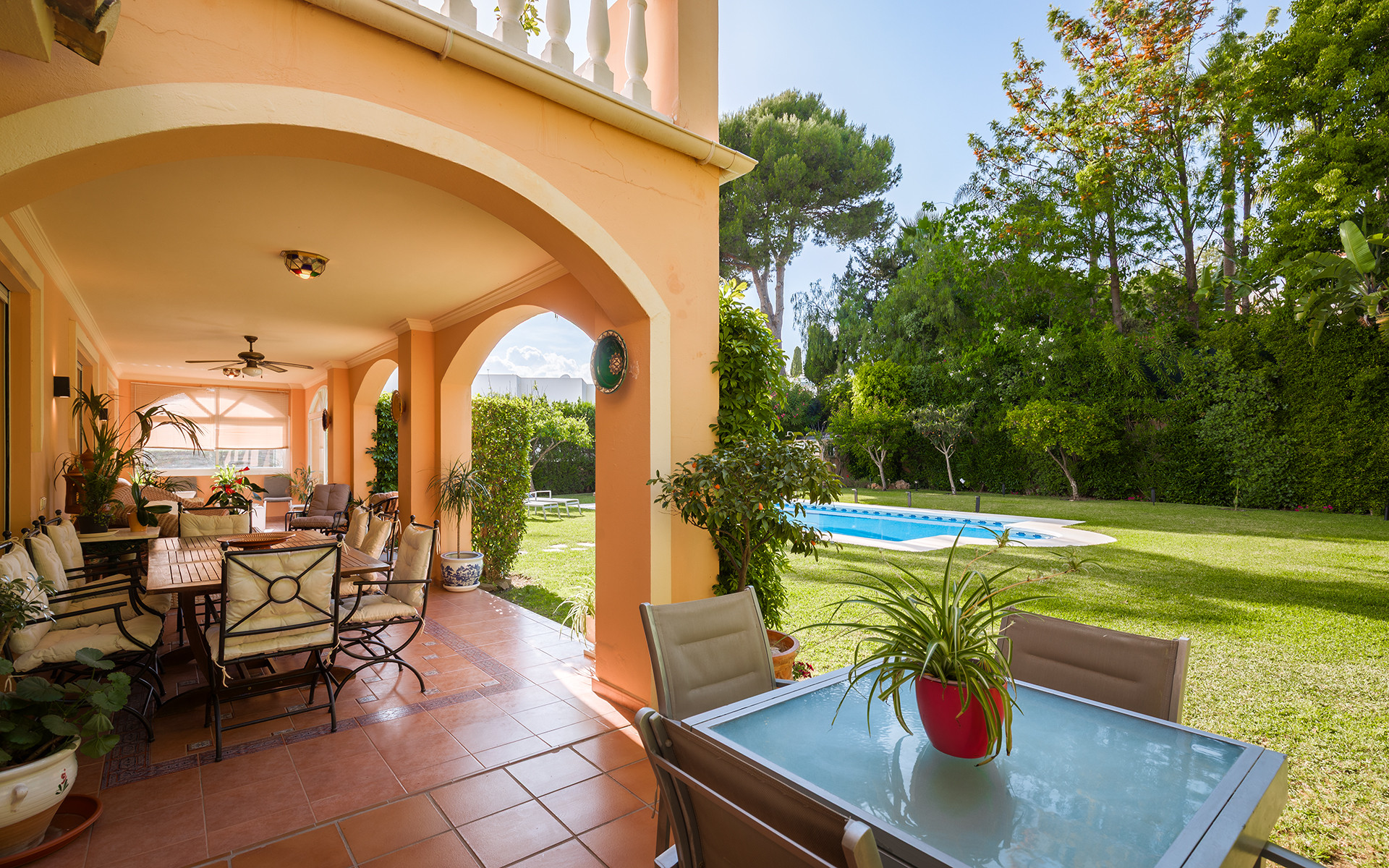 Nueva Andalucia Marbella villa 5 Bedrooms