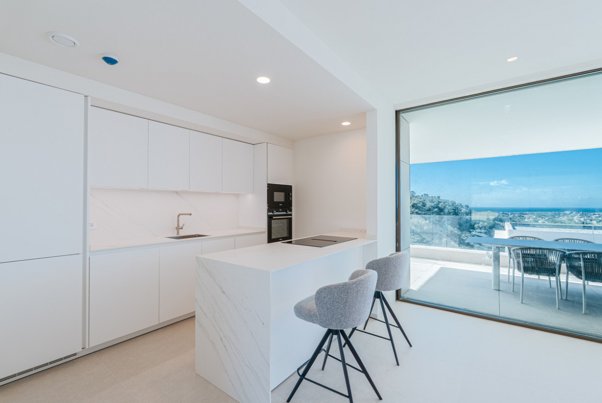 Benahavis apartment 4 Bedrooms