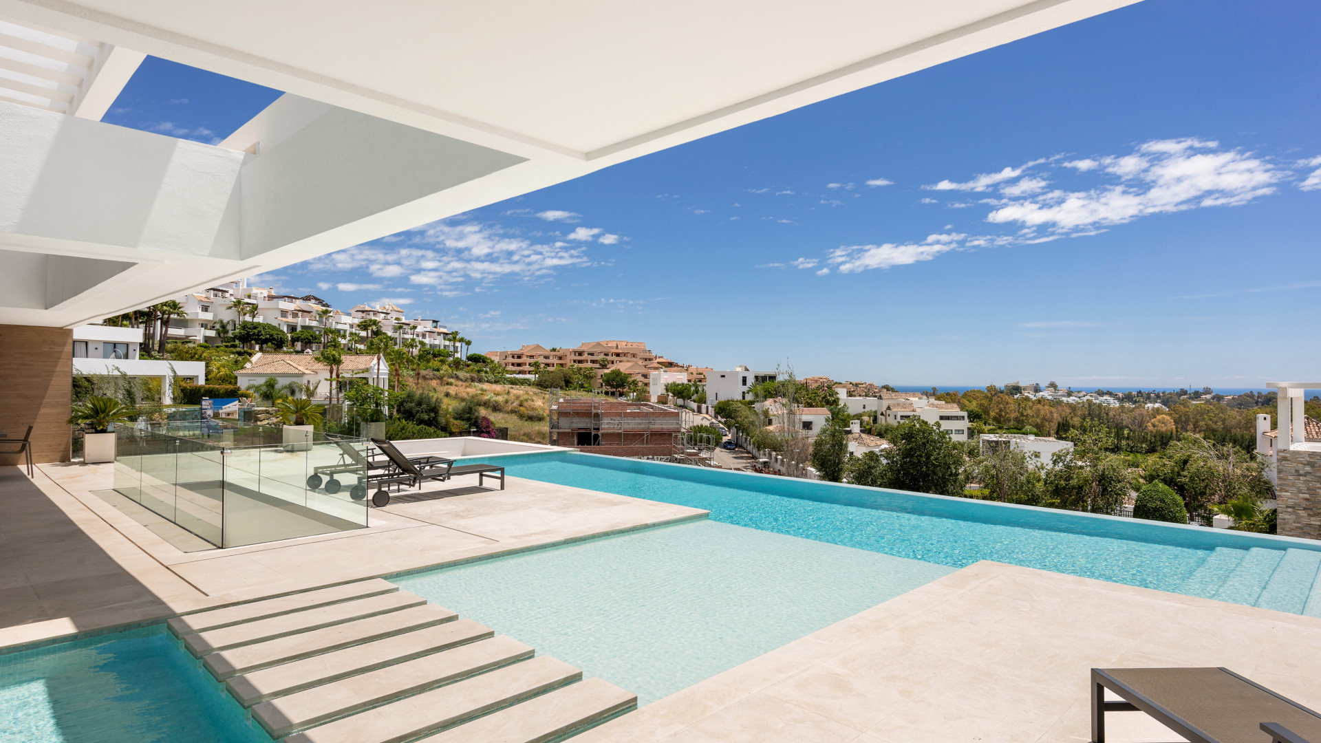 La Alqueria Benahavis villa 5 Bedrooms