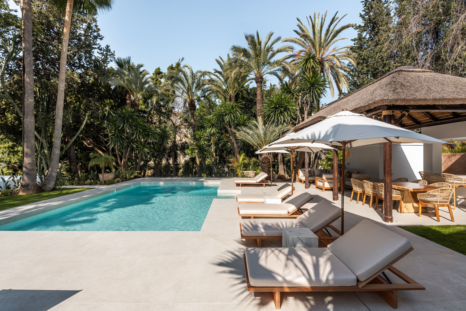 Nueva Andalucia Marbella villa 5 Bedrooms