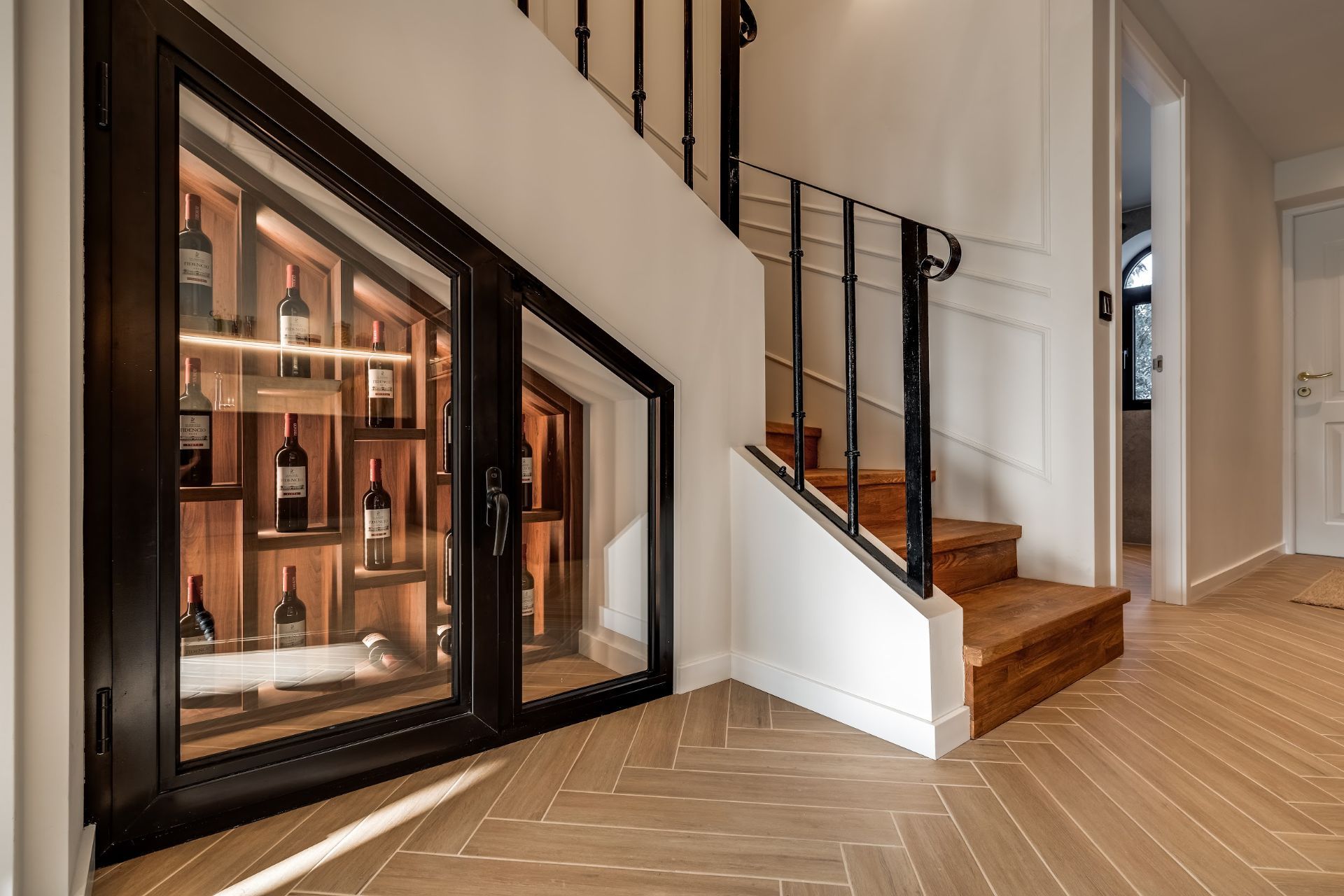 luxo-estate-7 Nueva Andalucia Marbella townhouse 4 Bedrooms
