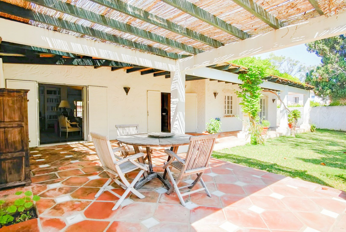 San Pedro Alcantara villa 7 Bedrooms