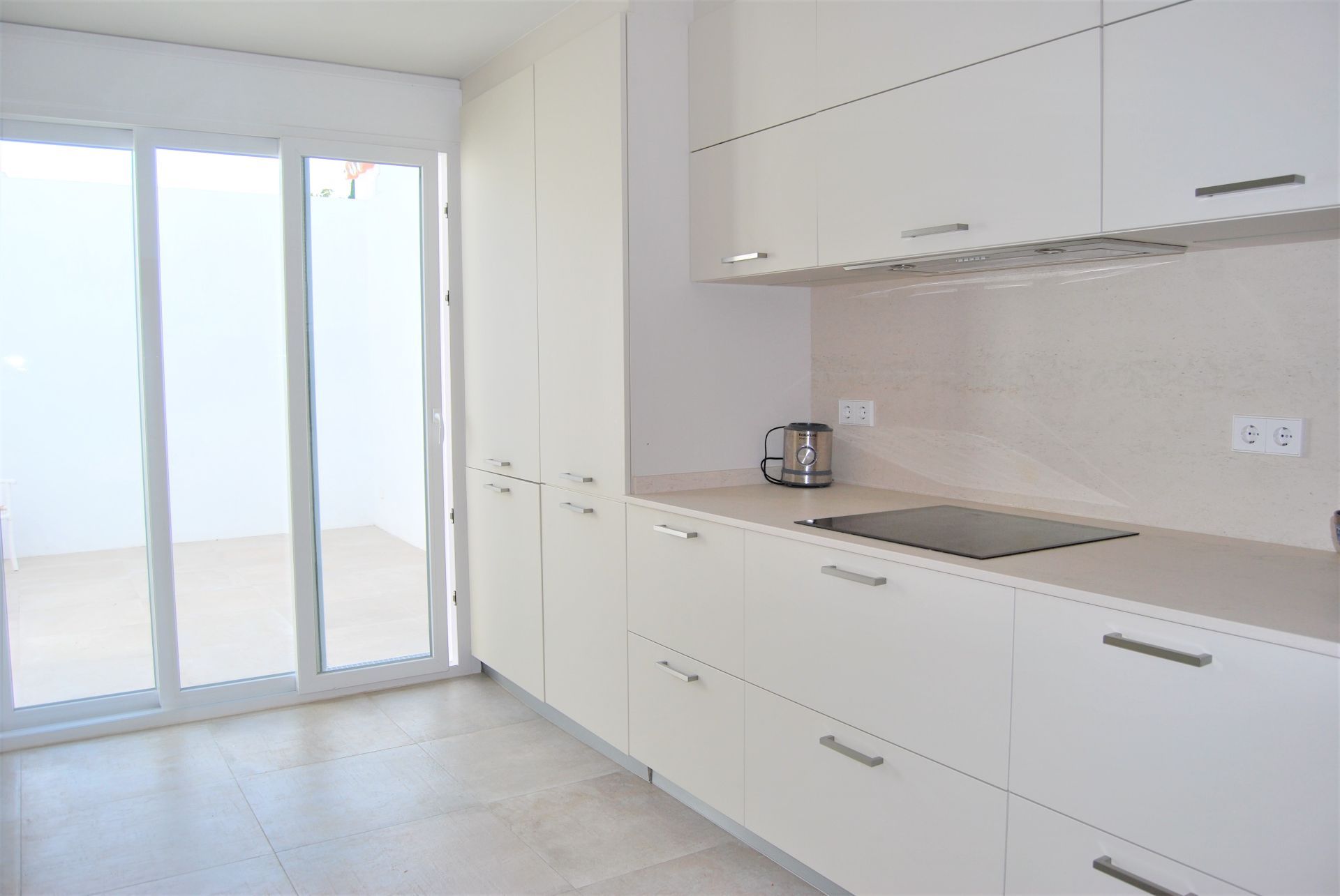 luxo-estate-7 Nueva Andalucia Marbella townhouse 4 Bedrooms
