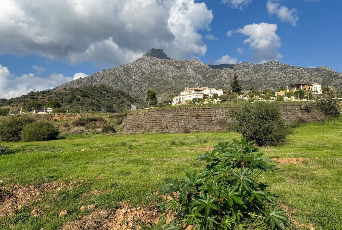 Marbella plot  Bedrooms
