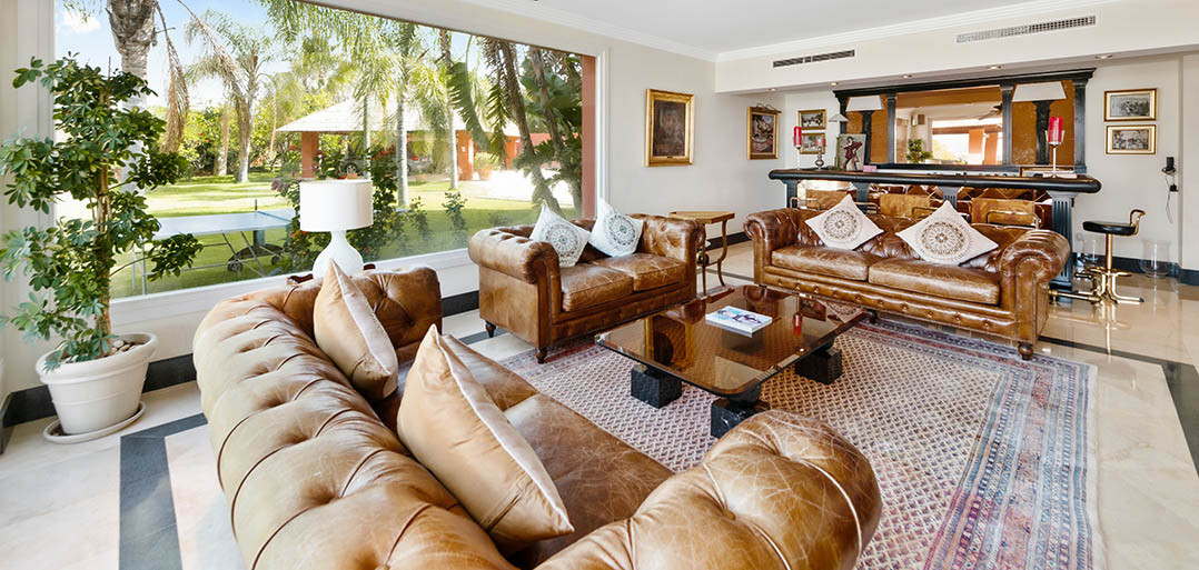 Estepona villa 8 Bedrooms