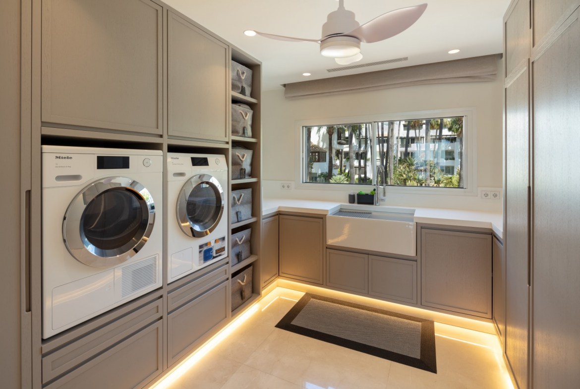 Beachfront Duplex Penthouse for Sale in Puente Romano
