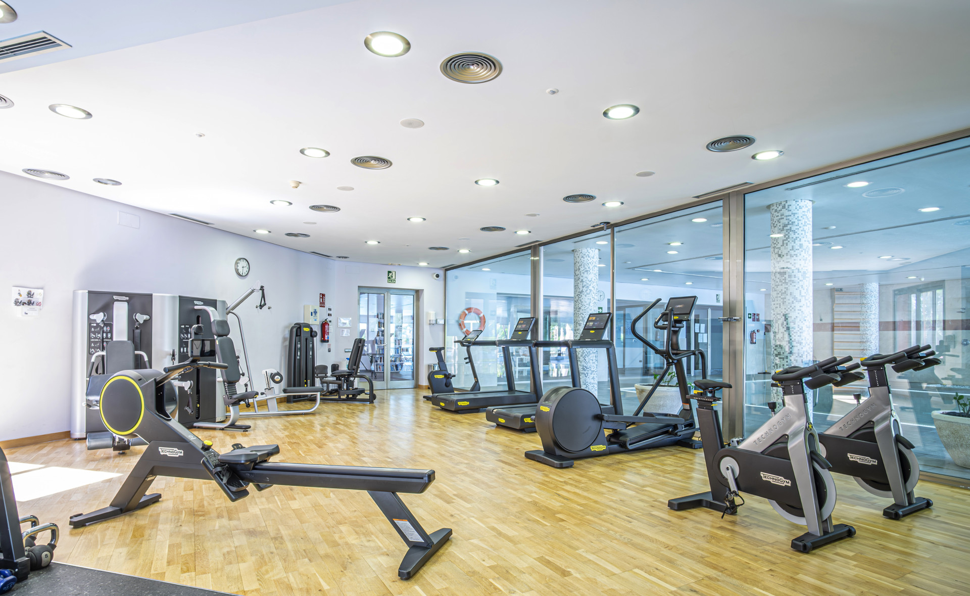 luxo-estate-7 Marbella Golden Mile Marbella apartment 2 Bedrooms