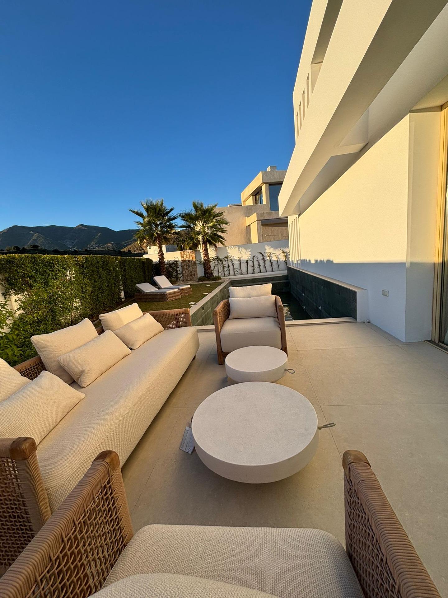 Benalmadena Costa Benalmadena villa 6 Bedrooms