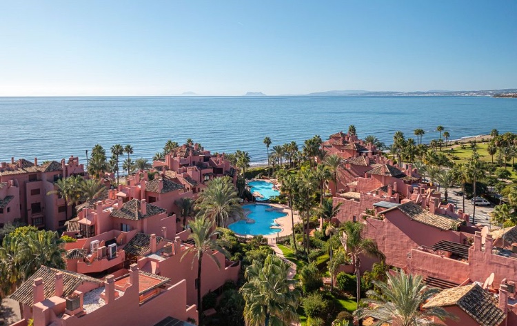 Estepona apartment 3 Bedrooms