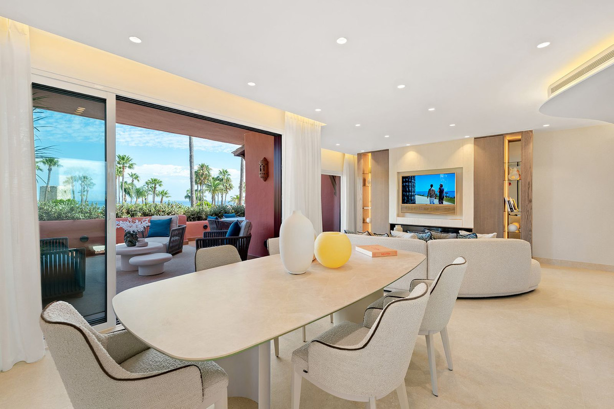 luxo-estate-7 New Golden Mile Estepona apartment 3 Bedrooms