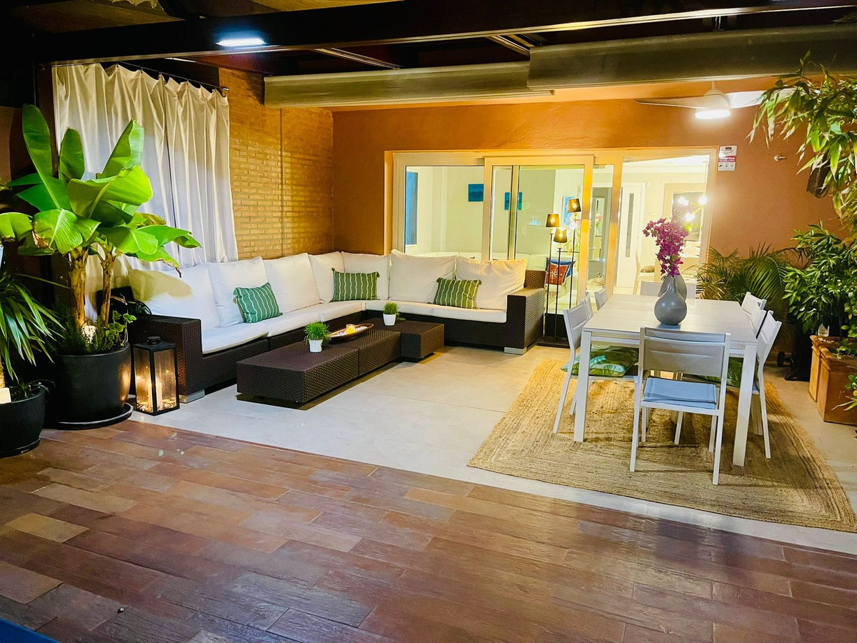 R5358190 Los Monteros Marbella townhouse 5 Bedrooms
