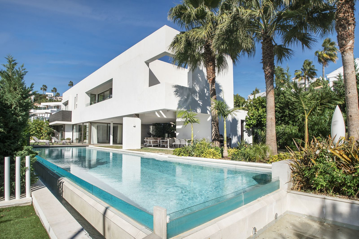 Benahavis villa 5 Bedrooms