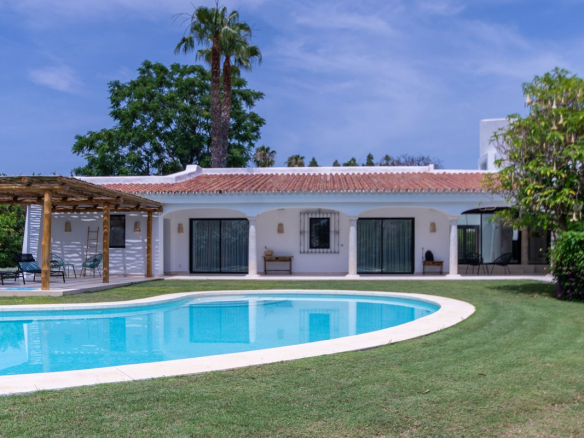 Guadalmina Baja San Pedro Alcantara villa 7 Bedrooms