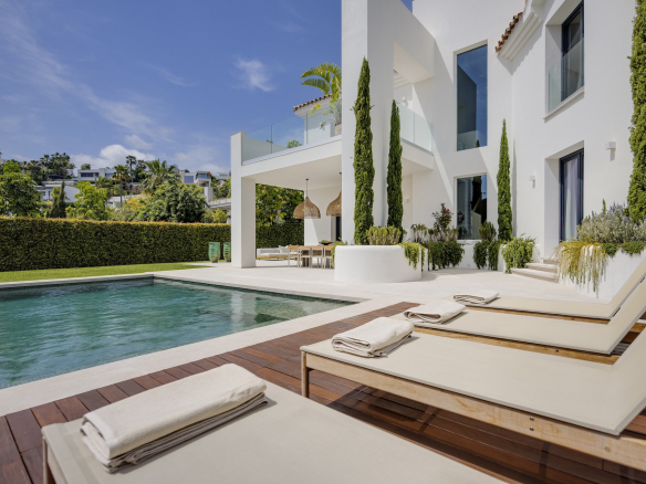 La Alqueria Benahavis villa 4 Bedrooms