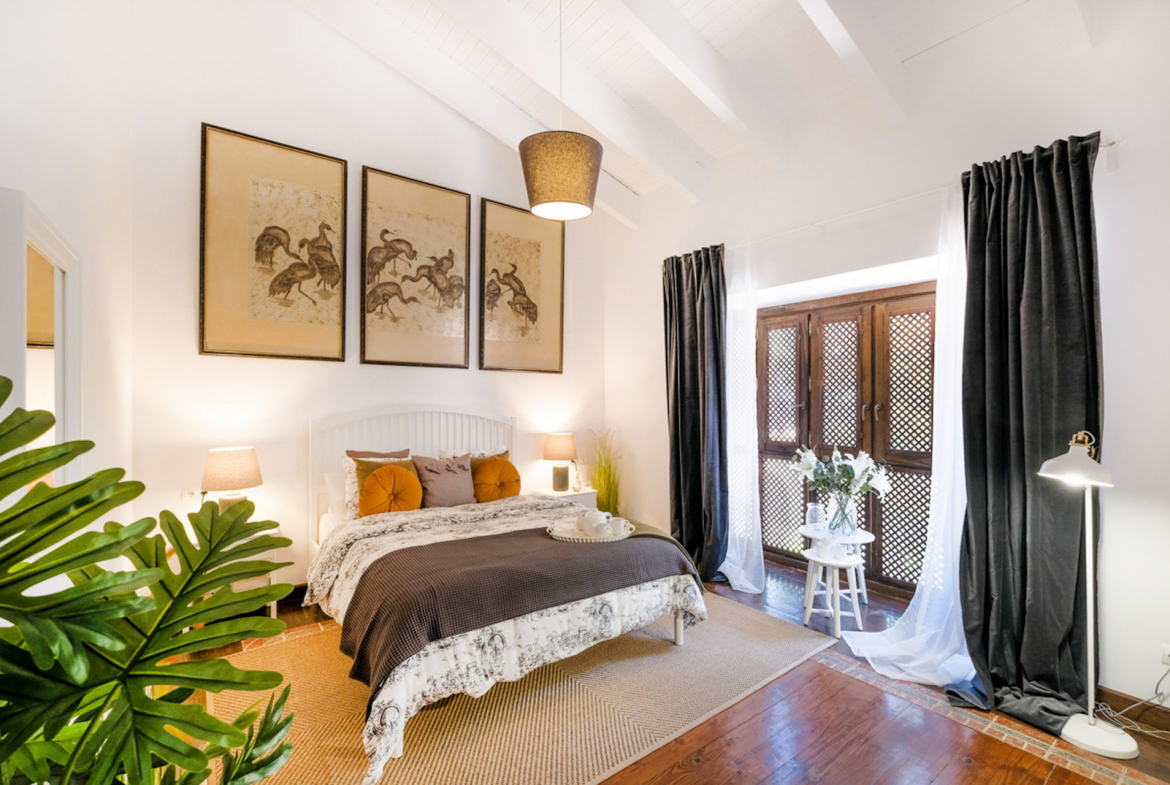 Nueva Andalucia Marbella villa 10 Bedrooms
